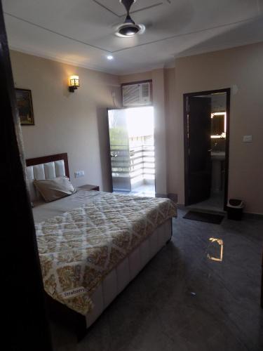 Moradabad Apartment | Homestay with Ravinder 2BHK