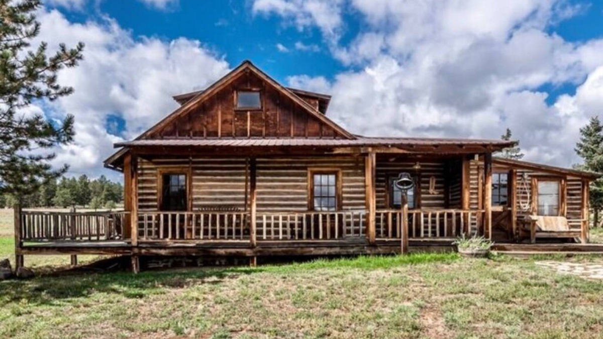 Lake George Cabin | Homestead Log Cabin