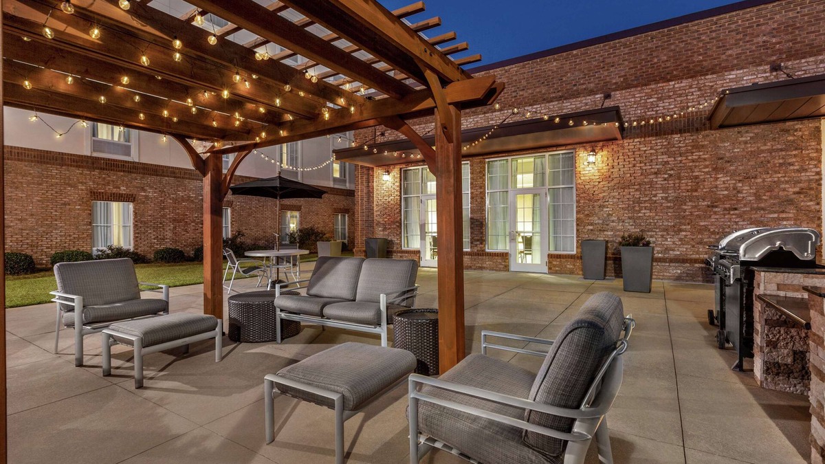 Macon Hotel | Homewood Suites by Hilton Macon-North