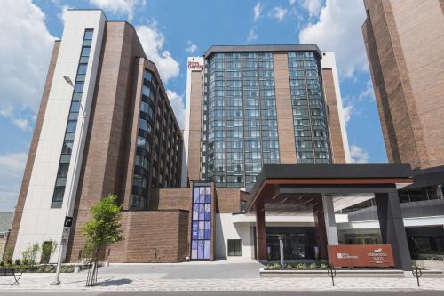 Byward Market - Parliament Hill Hotel | Homewood Suites By Hilton Ottawa Downtown