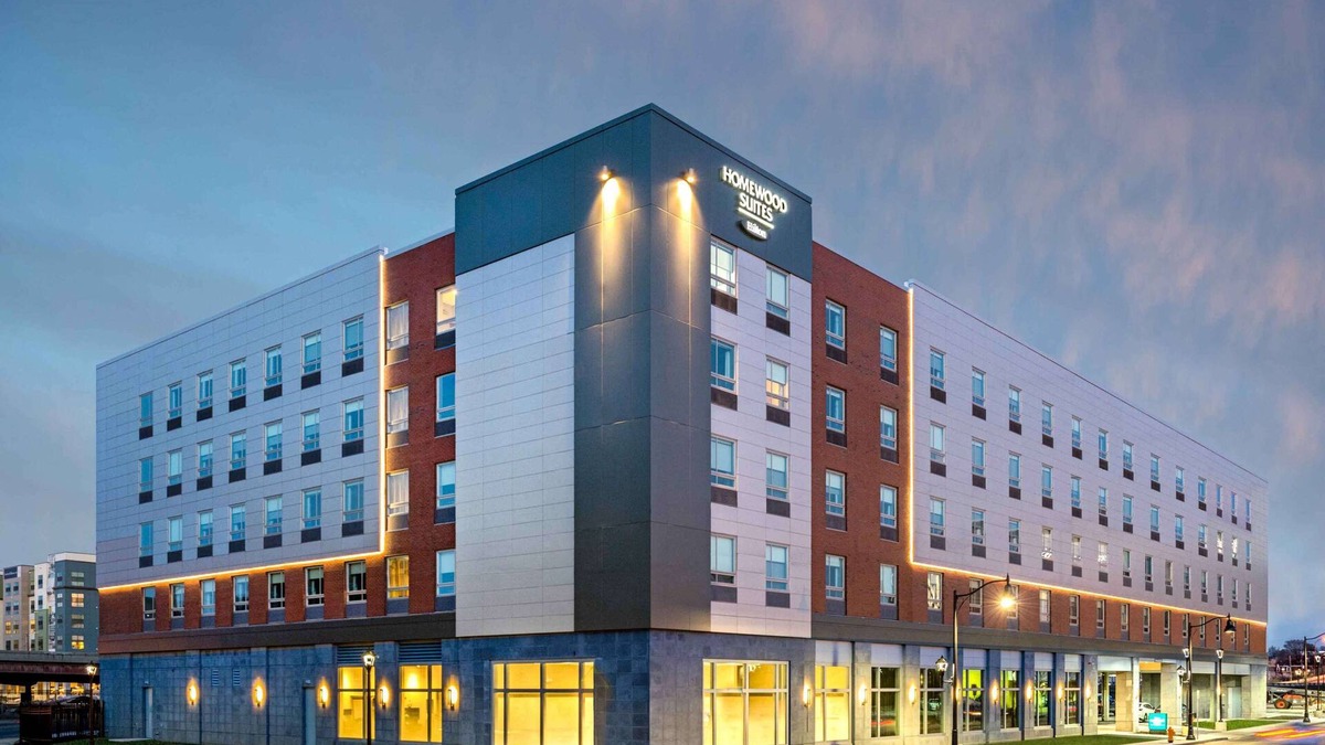 Chelsea Hotel | Homewood Suites by Hilton Boston Logan Airport Chelsea