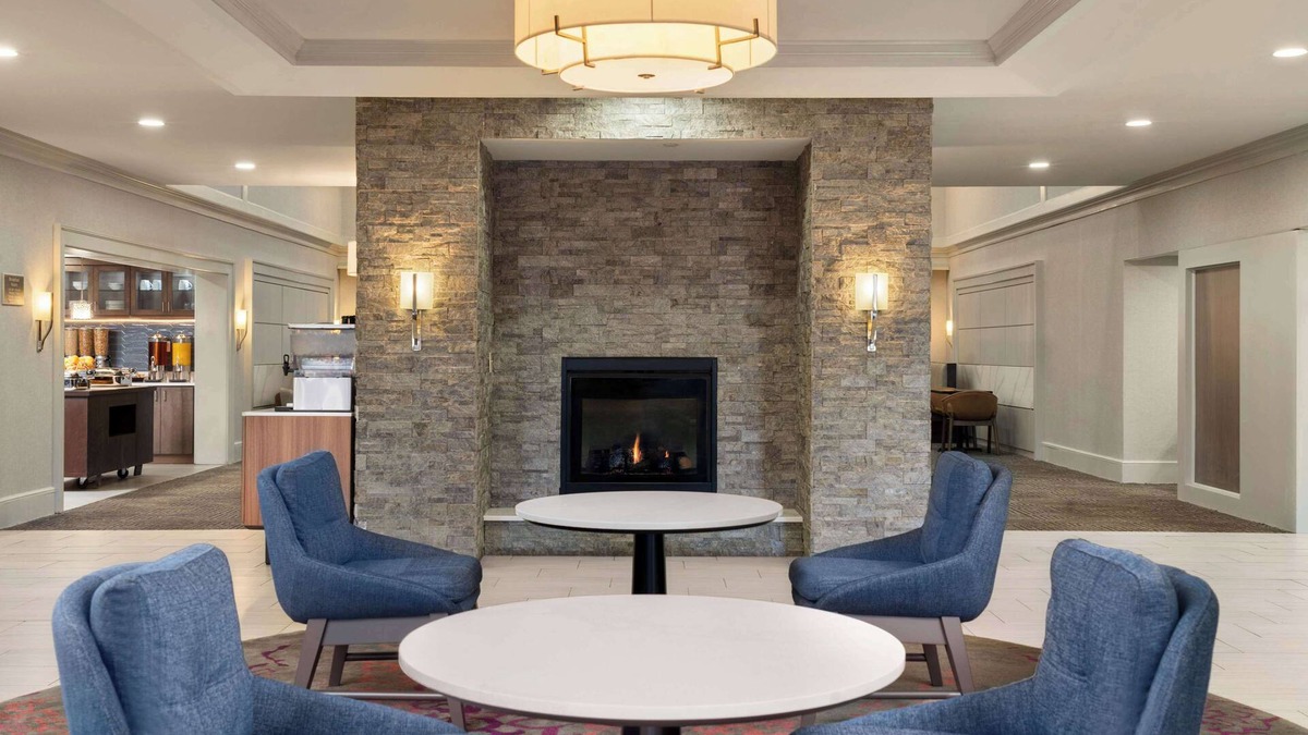 Sandston Hotel | Homewood Suites by Hilton Richmond - Airport
