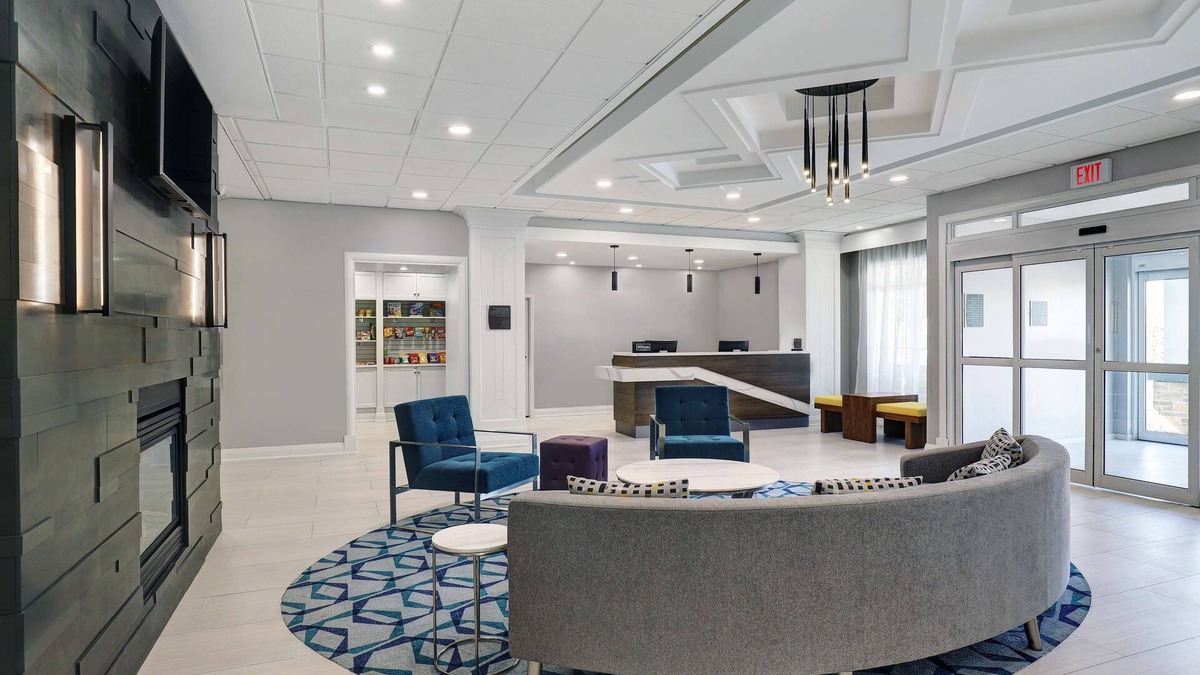 Westminster Hotel | Homewood Suites London Ontario