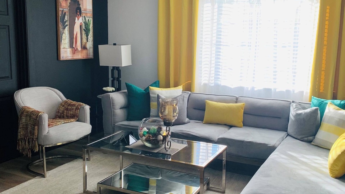 Las Vegas House | Homey Comfy Vacation Rentals - Las Vegas