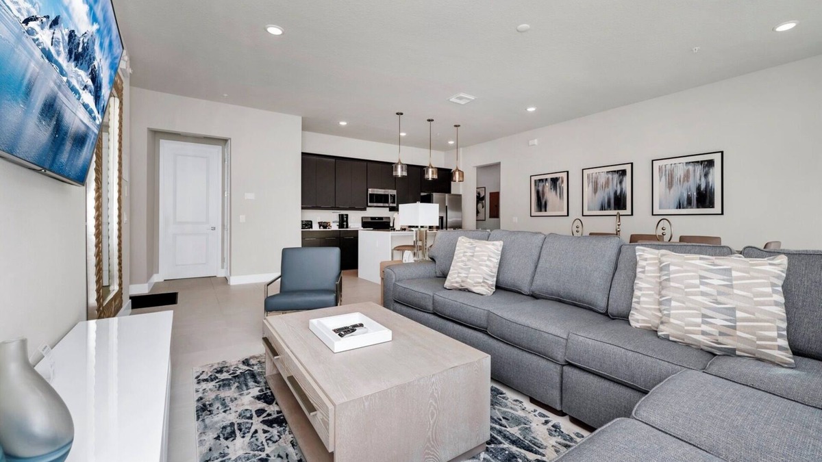 Reunion Condo | Homey Condo near Disney with Resort & Waterpark Access - B36-106