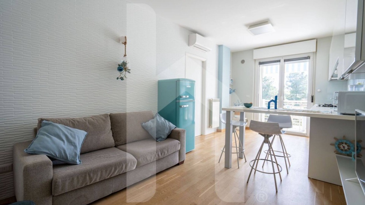 Foggetta Apartment | Homiday - Residence I Gabbiani - Interior 1, Three-room apartment Livrea