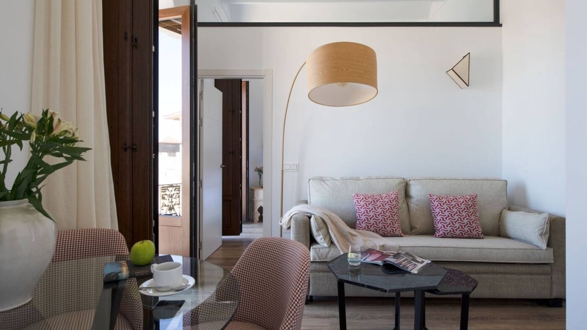 Distrito Centro Apartment | Hommyhome Coliseum 204