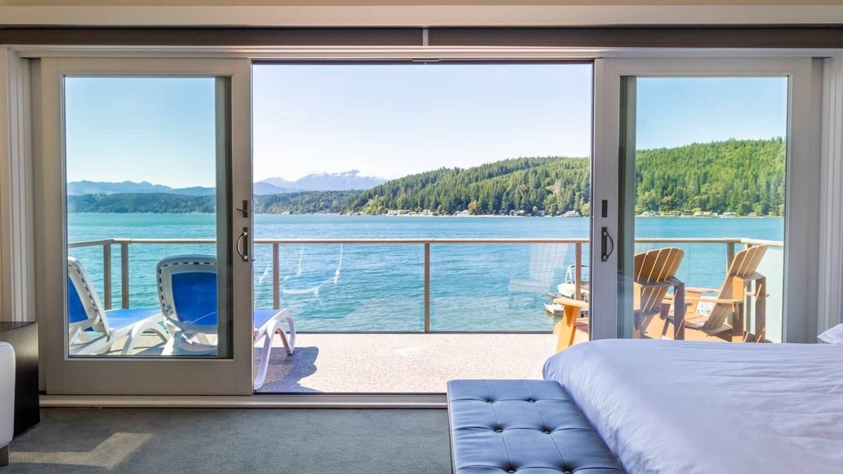Union House | Hood Canal Resort in Union, WA