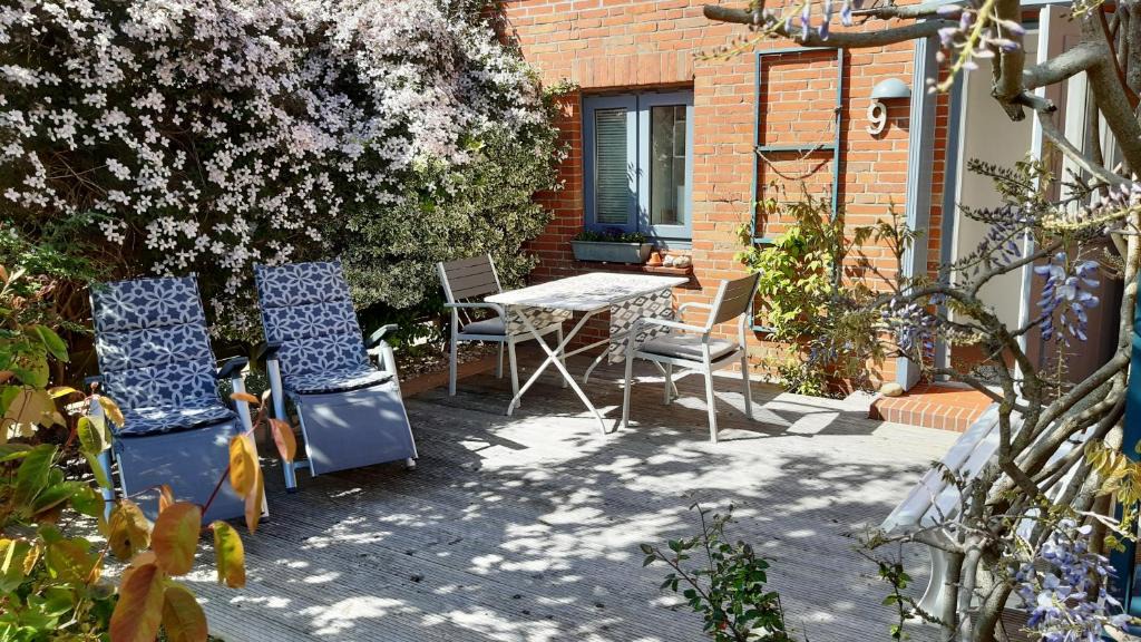 Midlum Apartment | Hook