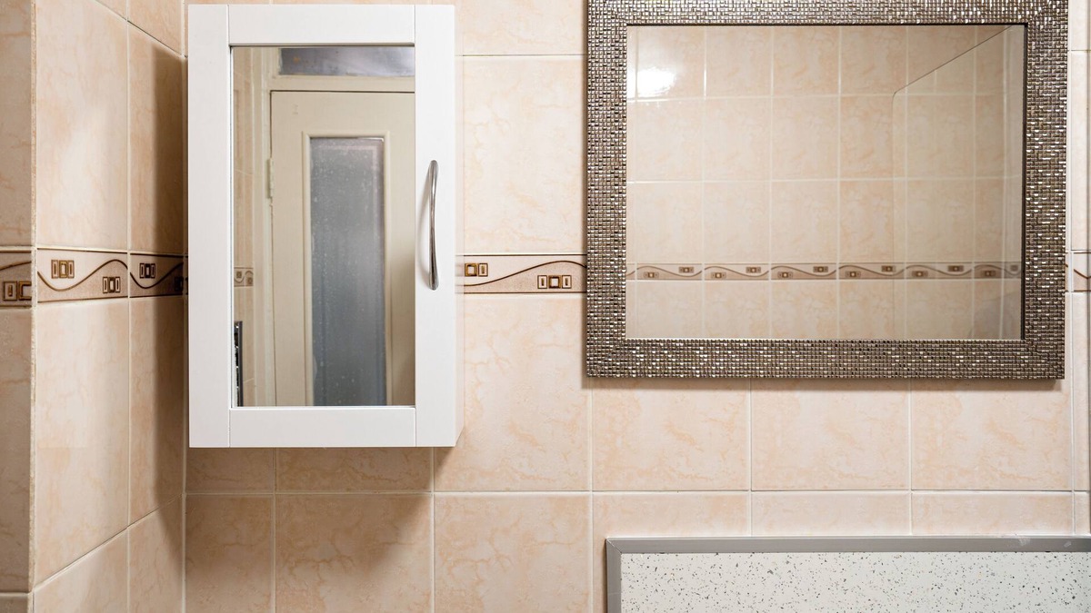 Irvine House | Hopetoun Bank House - For Families, Contractors and Groups