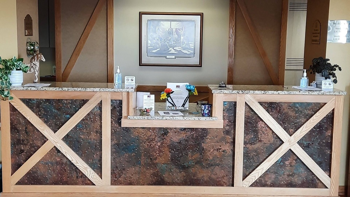 McCook Hotel | Horse Creek Inn