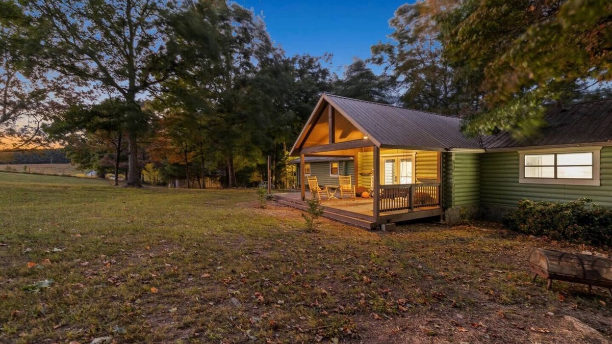 LaFayette Other | Horse Farm Experience in Genuine Log Cabin