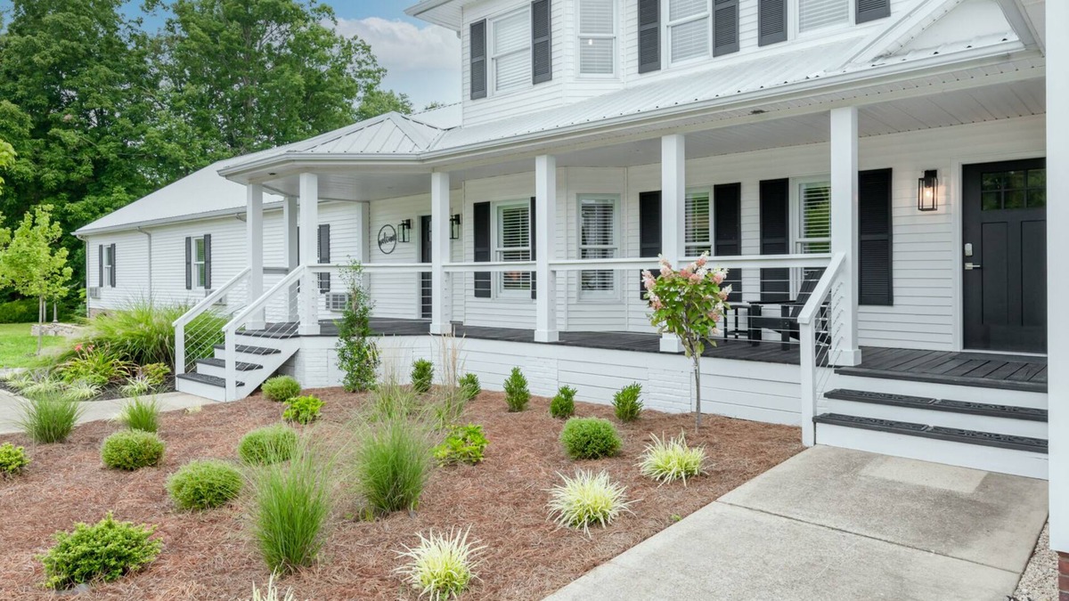 Lindseyville House | Horseshoe Holler Retreat KY