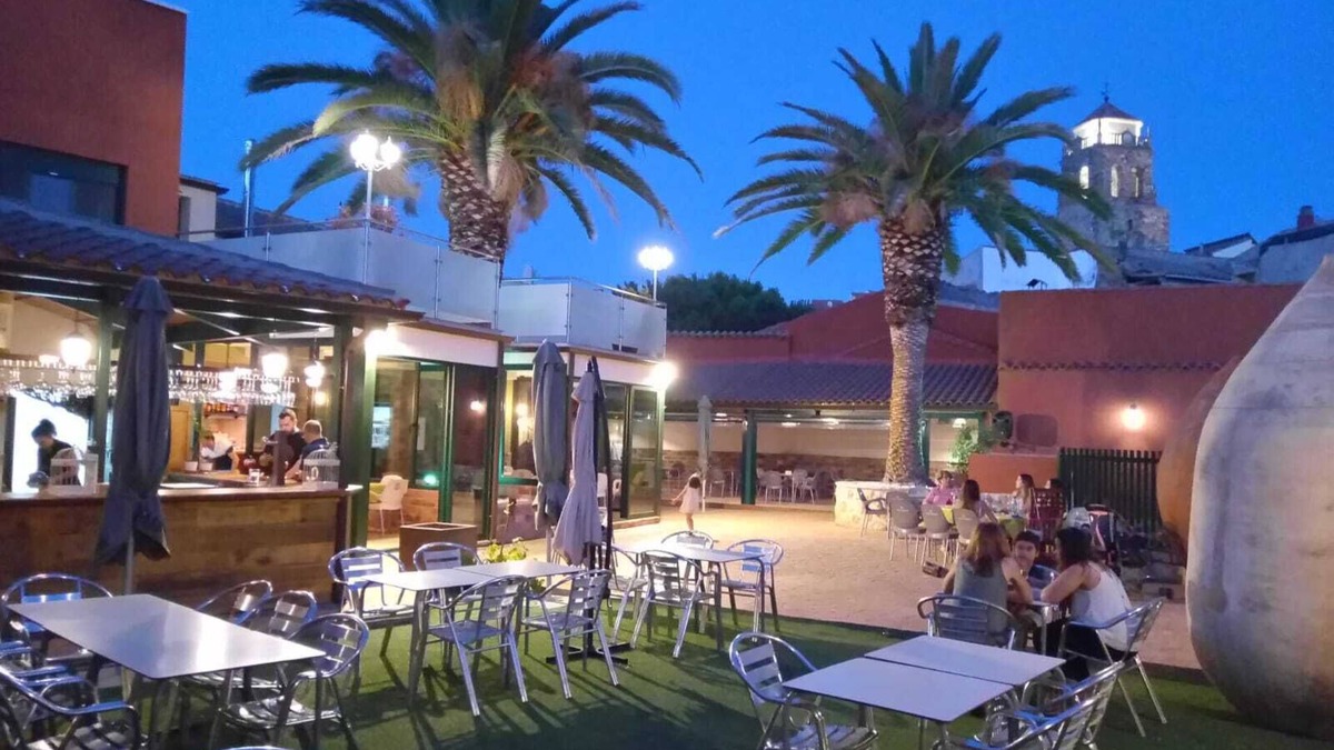 Almodovar del Campo Hotel | Hospedium Hotel El Nido de Alcudia Suites