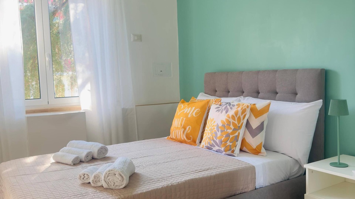 Quartiere XXIII Alessandrino Apartment | Hospitality, style and comfort at an affordable price. Metro C 12 min walk away!