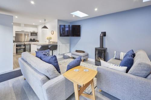 Tweedmouth House | Host & Stay - Harrow Bothy