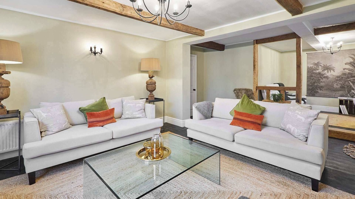 Thirsk House | Host & Stay | Paradise Farm
