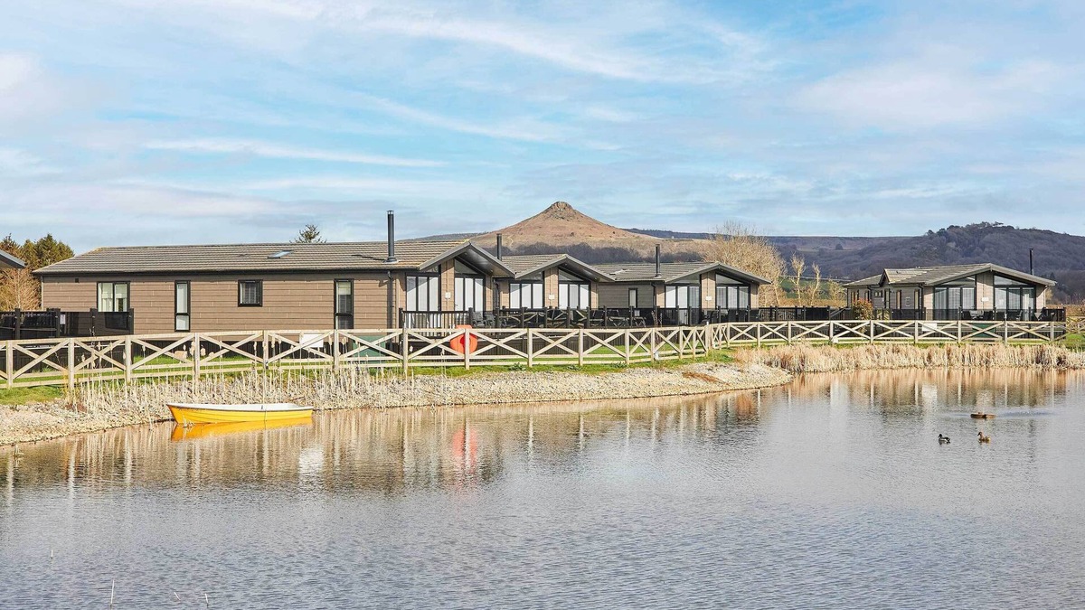 Carlton-in-Cleveland Ski Chalet | Host & Stay | Trincomalee Lodge