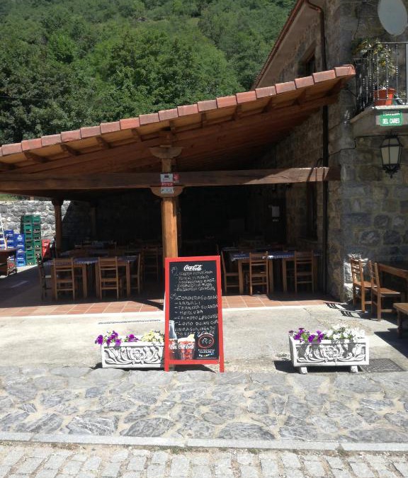 Cain House | Hostal Casa Tino