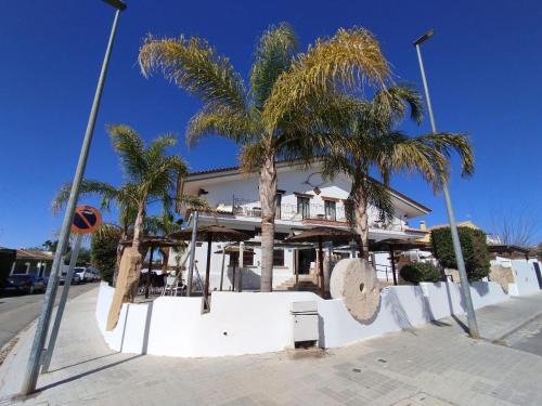 La Pobla de Vallbona House | Hostal Espai Mediterrani