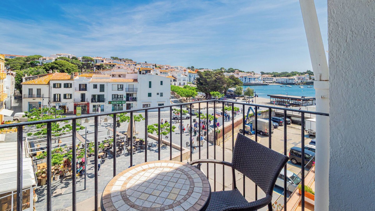 Cadaques Hostel | Hostal Marina Cadaqués