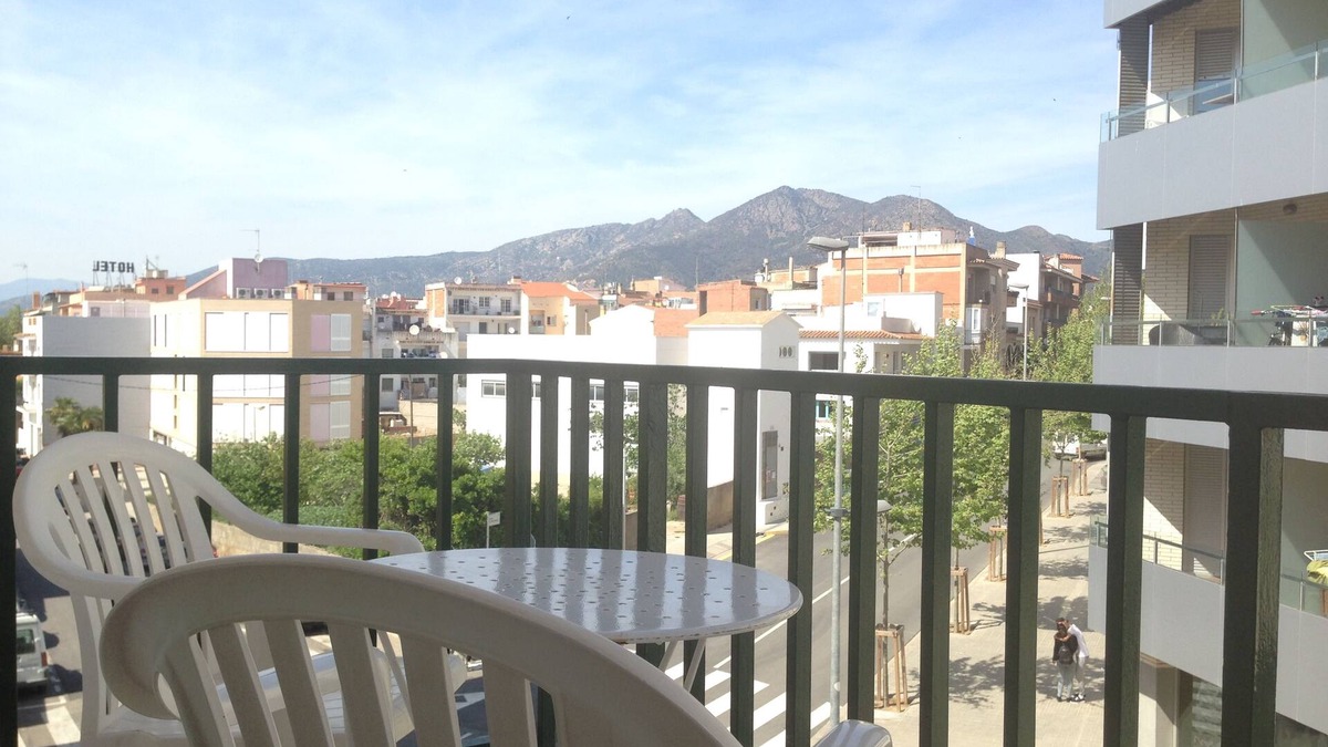 Roses Town Center House | Hostal Rom