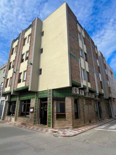 Angles House | Hostal Tarrés