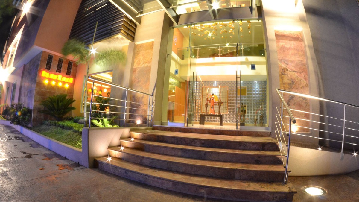 Zona Expo Hotel | Hostalia Hotel Expo & Business Class