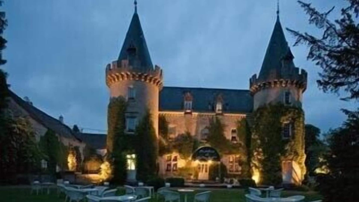 Chagny Hotel | Hostellerie du Château de Bellecroix
