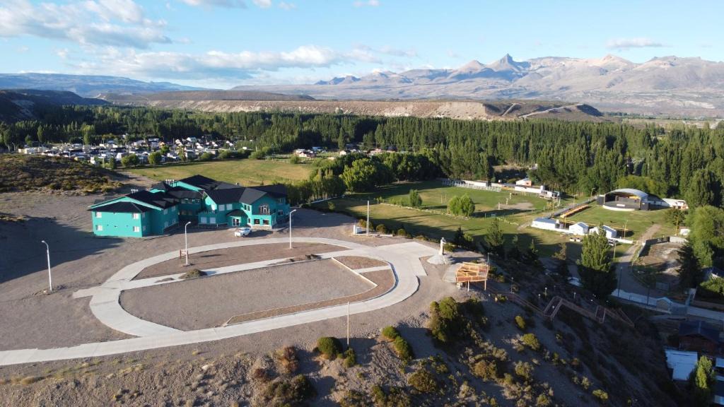 Los Antiguos Hotel | Hostería Mirador Uendeunk