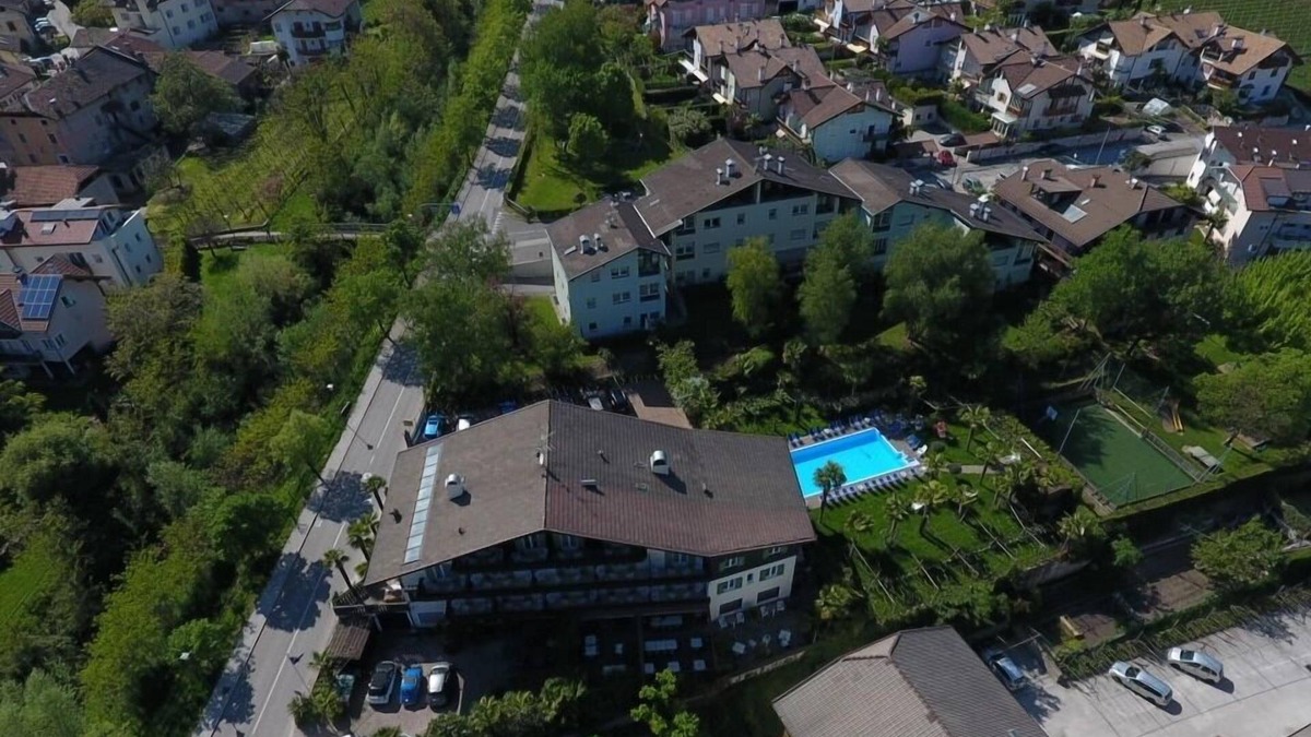 Tramin Hotel | Hotel Pension Rechtenthal