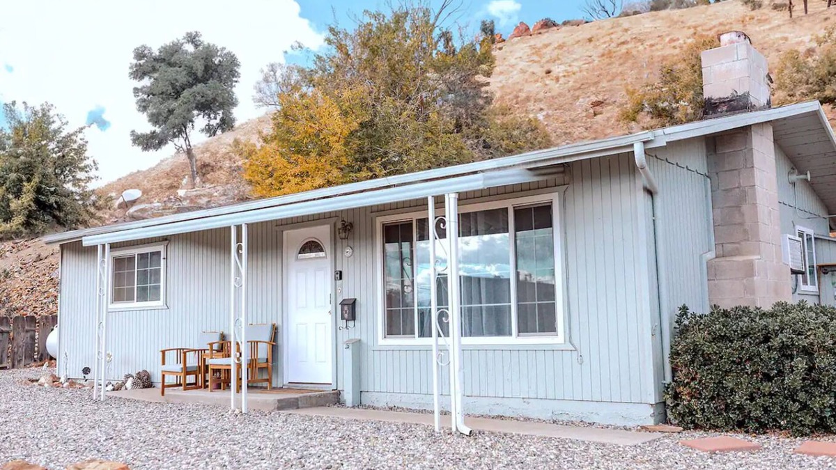 Wofford Heights House | Hot Tub Cabin With View