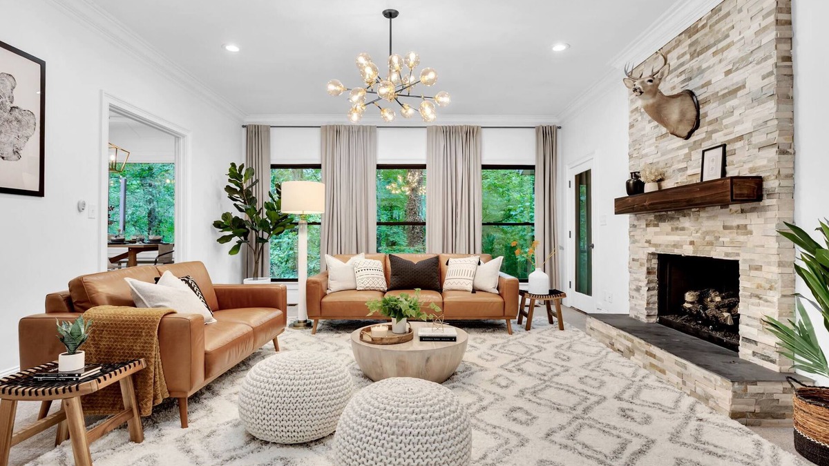 Stone Mountain House | Hot Tub/Fireplace/Pool Table+Ping Pong/Kids Playroom