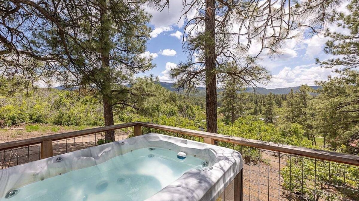 Pagosa Springs Cabin | Hot Tub, Secluded, Borders National Forest, New AC