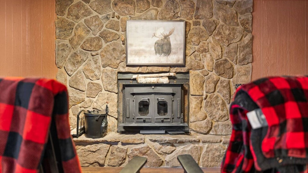 Piedmont House | Hot tub, Wheelchair accessible,