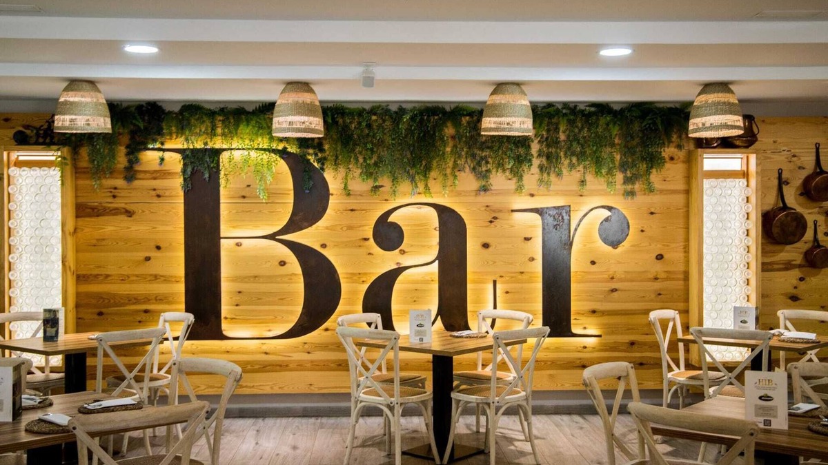 Alcazar de San Juan Hotel | Hotel Ínsula Barataria