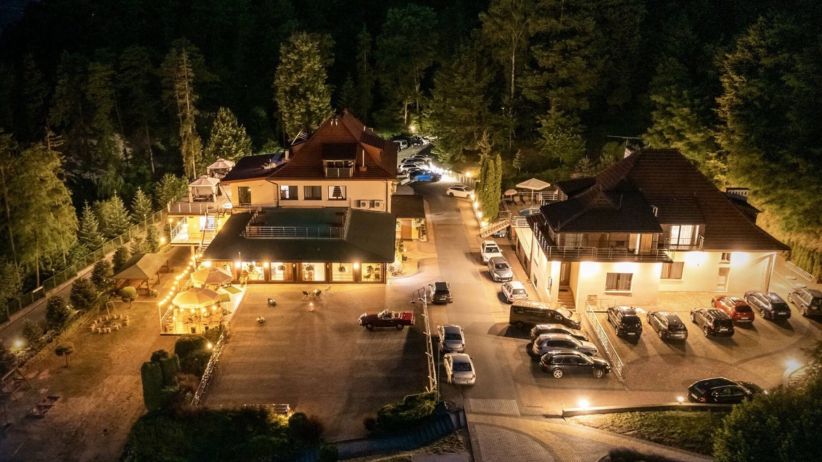 Tropie Hotel | Hotel Łaziska