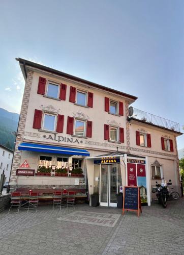 Zernez Hotel | Hotel Alpina