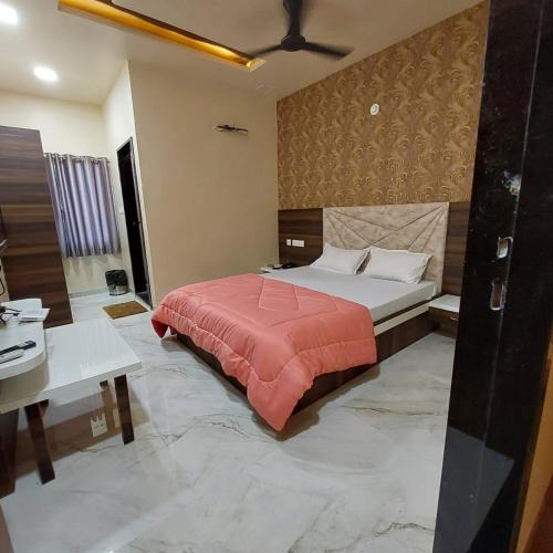 Bhusawal Hotel | Hotel Amrit palace