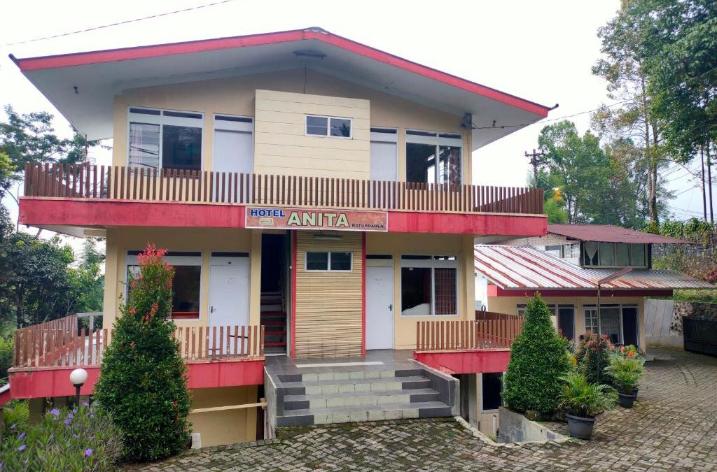 Baturaden Hotel | Hotel Anita Baturaden Mitra RedDoorz