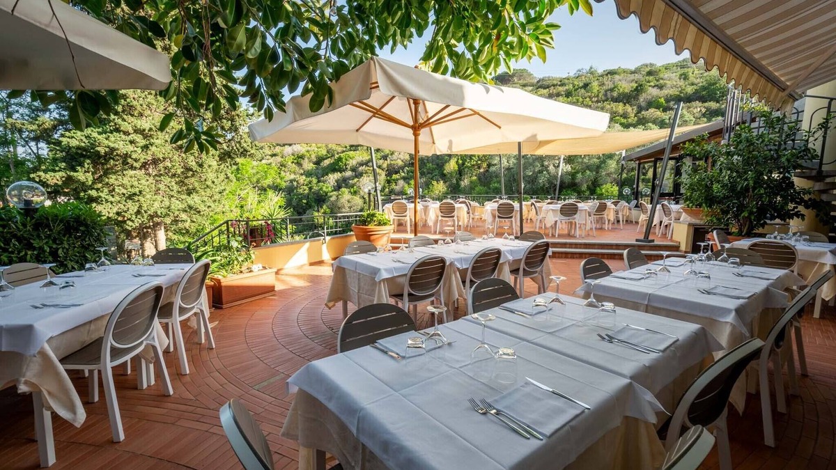 Fetovaia Hotel | Hotel Anna