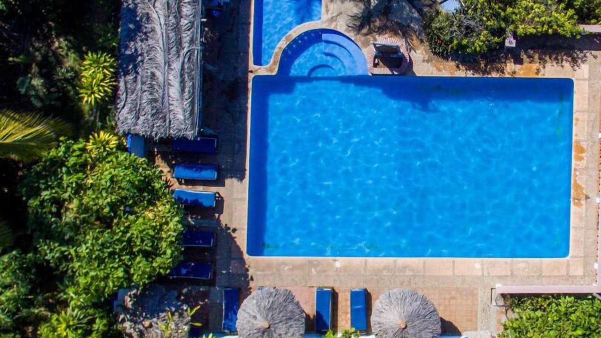 Brisas de Zicatela Hotel | Hotel Arcoiris