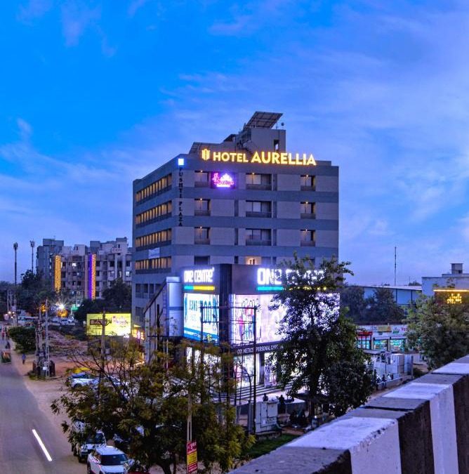 Sarkhej Hotel | HOTEL AURELLIA
