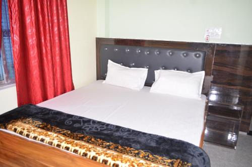 Bihar Sharif Hotel | Hotel AV Priya