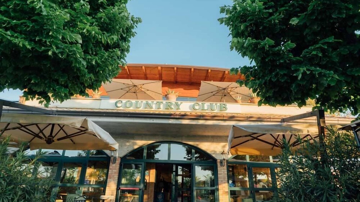 Alba Adriatica House | Hotel B&B Country Club Sport