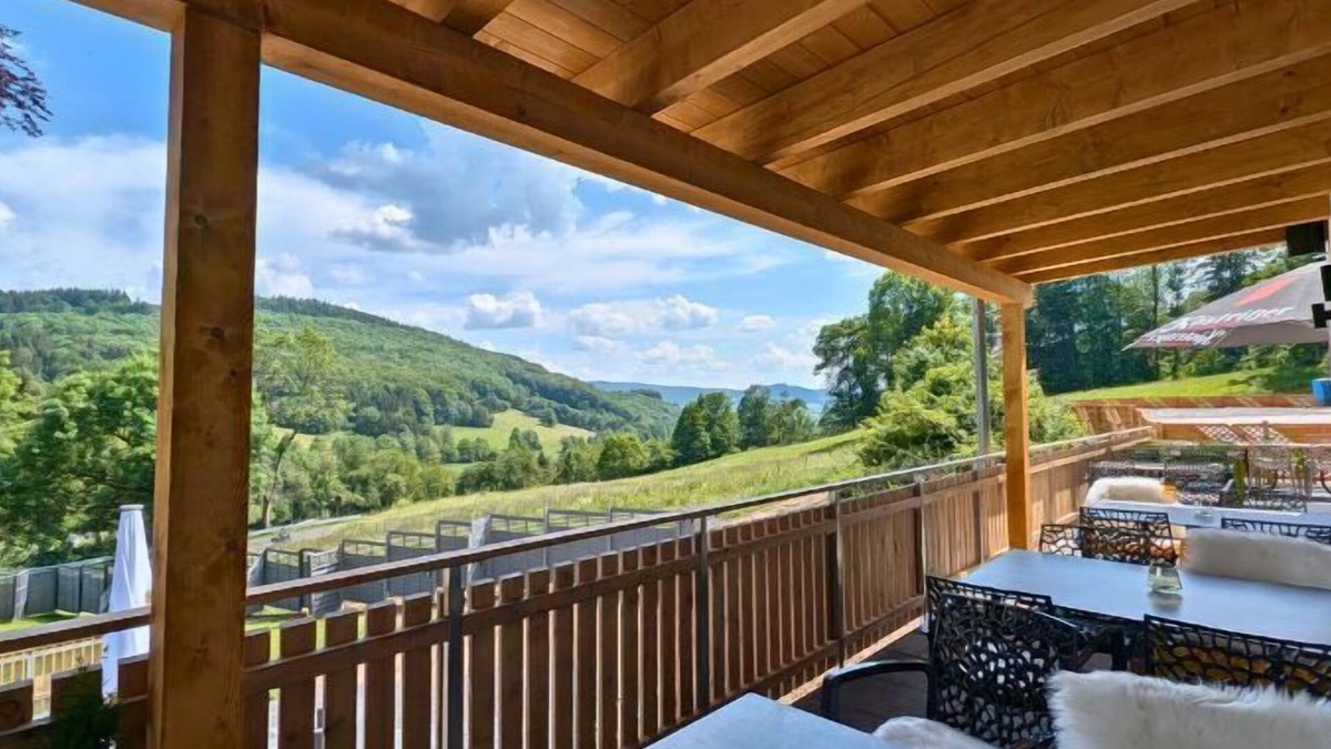 Obernhausen House | Hotel Berghof Wasserkuppe und Gästehaus Fuldaquelle