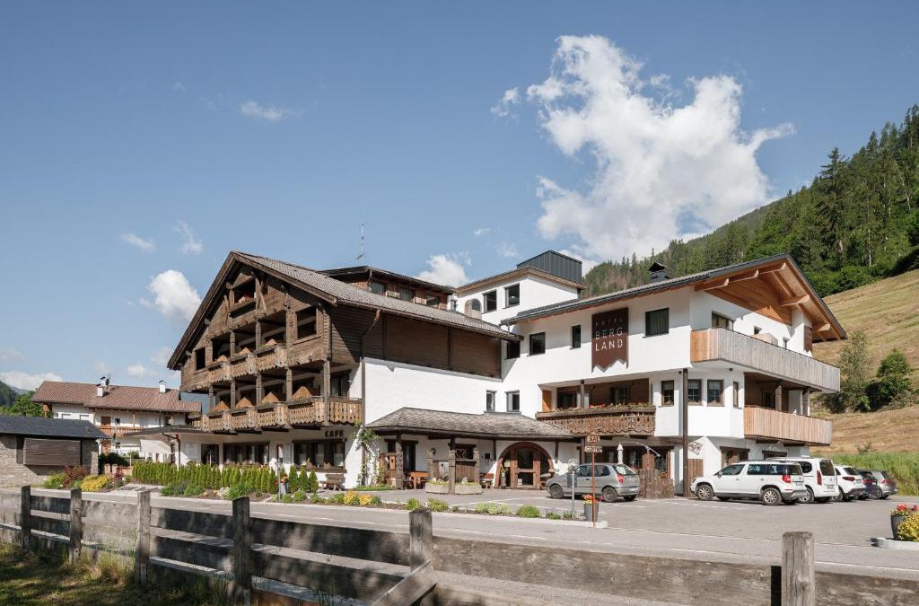 Cadipietra Hotel | Hotel Bergland
