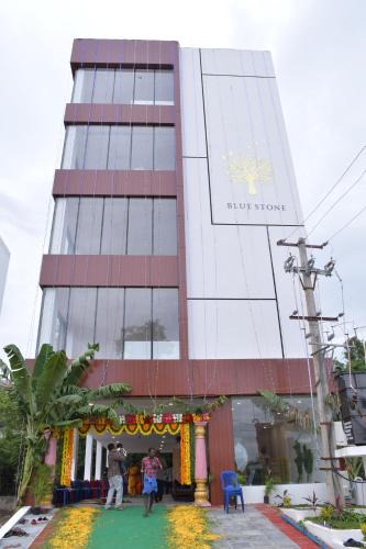 Srikalahasti Hotel | Hotel Bluestone