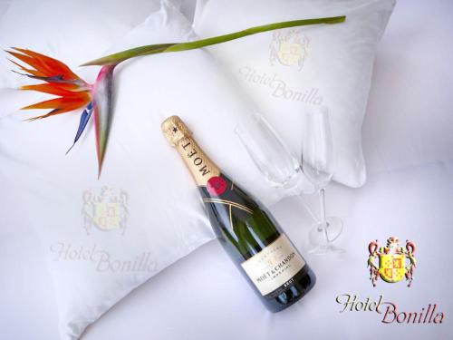 La Barca de la Florida Hotel | Hotel Bonilla