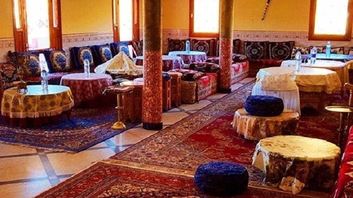 Bou Tharar Hotel | Hotel Boutaghrar